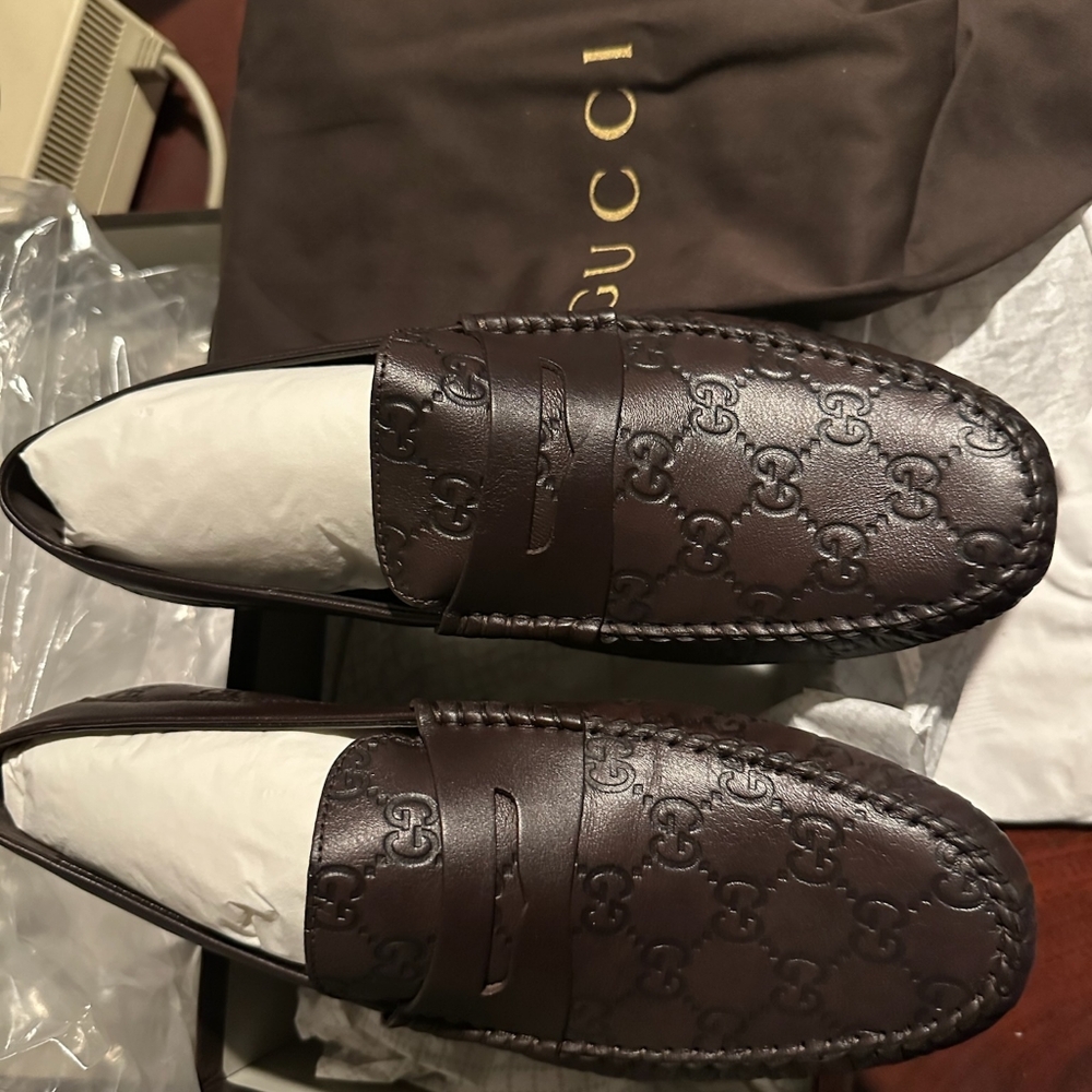 Gucci leather loafers